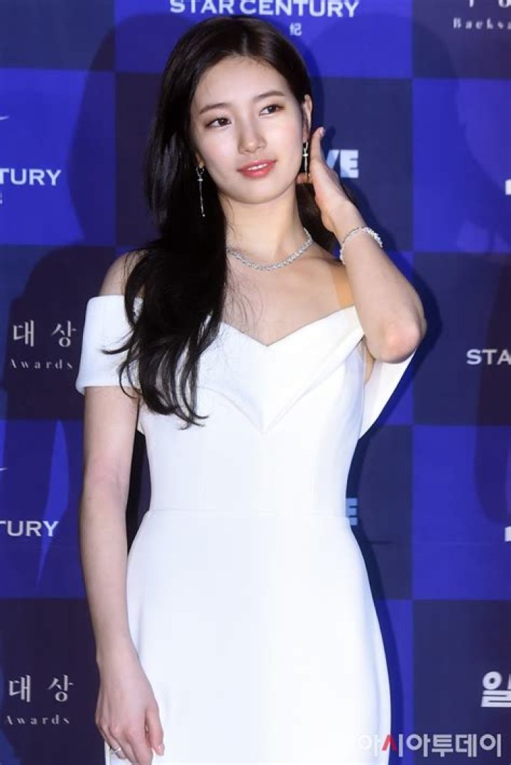 10 Of The Sexiest Idols In All Of KPop