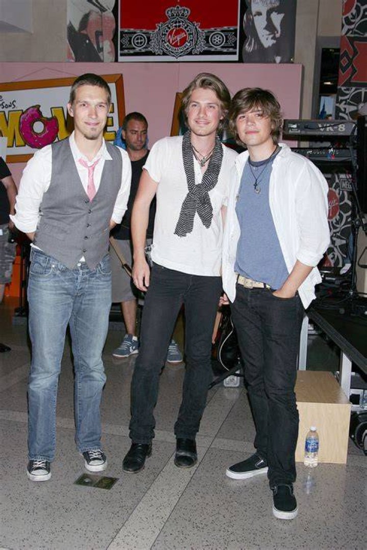 20 Pics Of Taylor Hanson And His Kids That Make Us Swoon Every Time