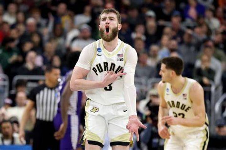 2021 Purdue Basketball Recruiting Trey Kaufman Signs NLI Hammer and