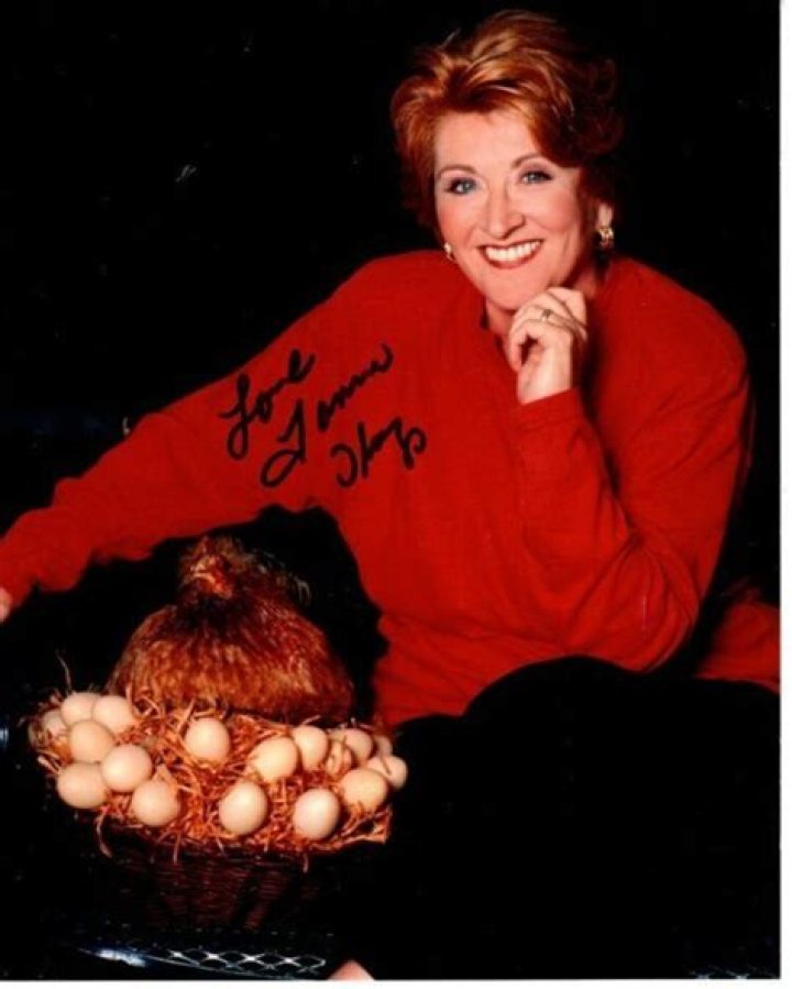 9 Hot Sexy Fannie Flagg Bikini Pics