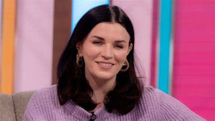 Aisling Bea dating 2023