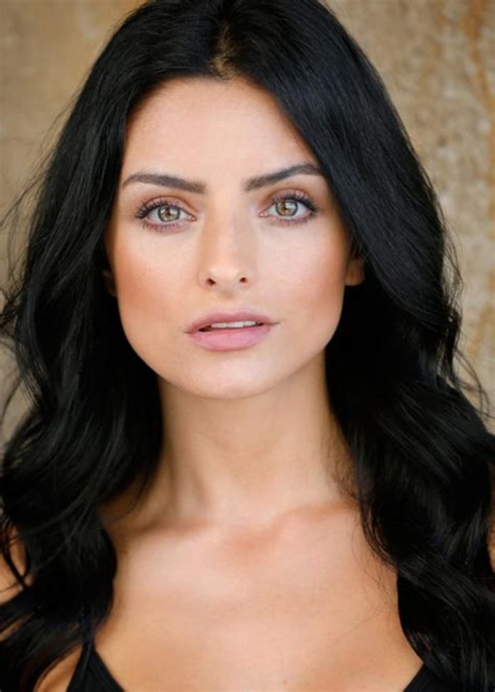 Aislinn Derbez Biography IMDb