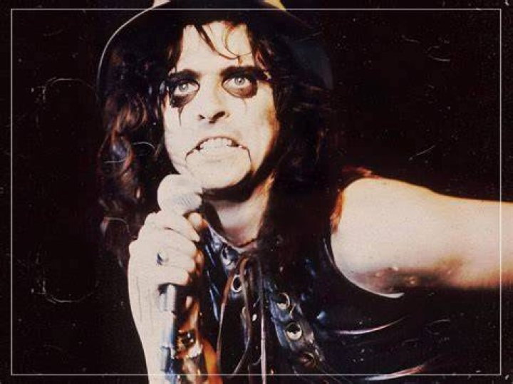 Alice Cooper&rsquo;s Three Children and Their Family Two of Three Kids Have