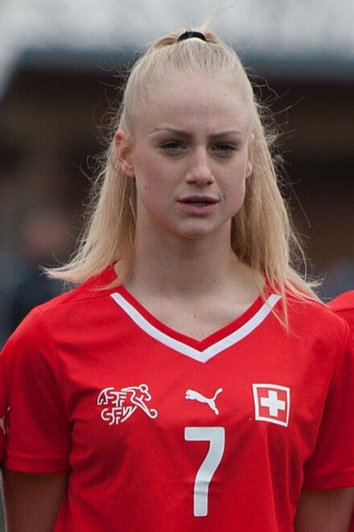 Alisha Lehmann Swiss Footballer 🇨🇭⚽ Voleibol