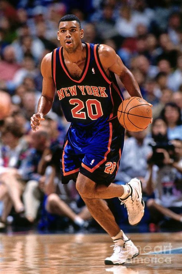 Allan Houston Photograph by Glenn James Pixels