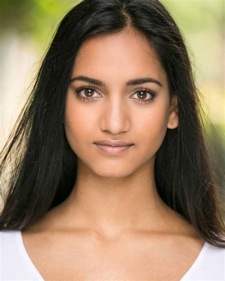 Amita Suman Parents Madan And Gita Suman, Ethnicity Boyfriend And Instagram Bio Amita Suman