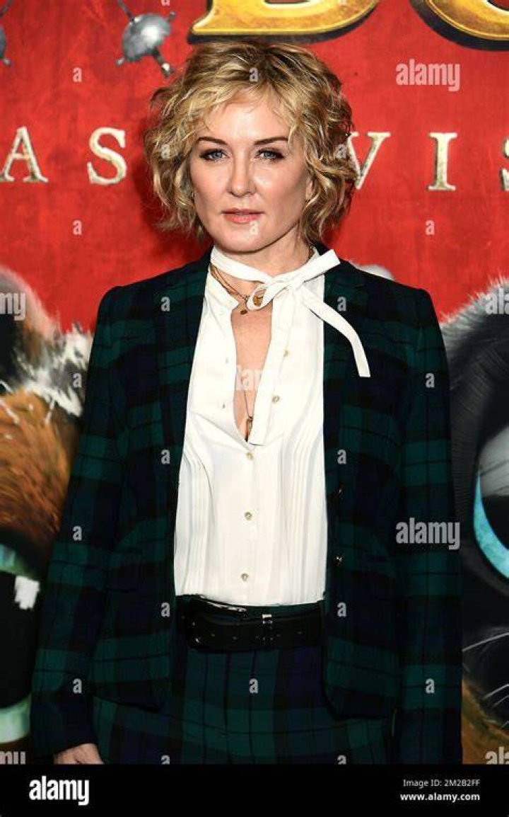 amy carlson Amy Carlson New Style for 20162017 hair & beauty