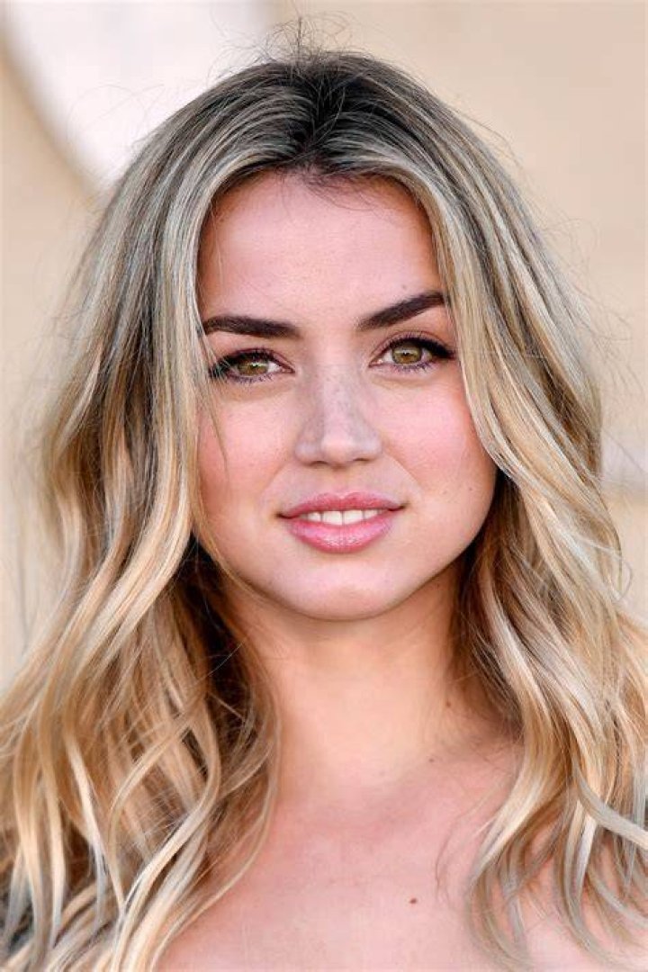 Ana de Armas Profile Images — The Movie Database (TMDb)