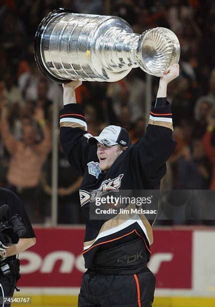 Anaheim Ducks Corey Perry Won't Return to Honda Center Next Week