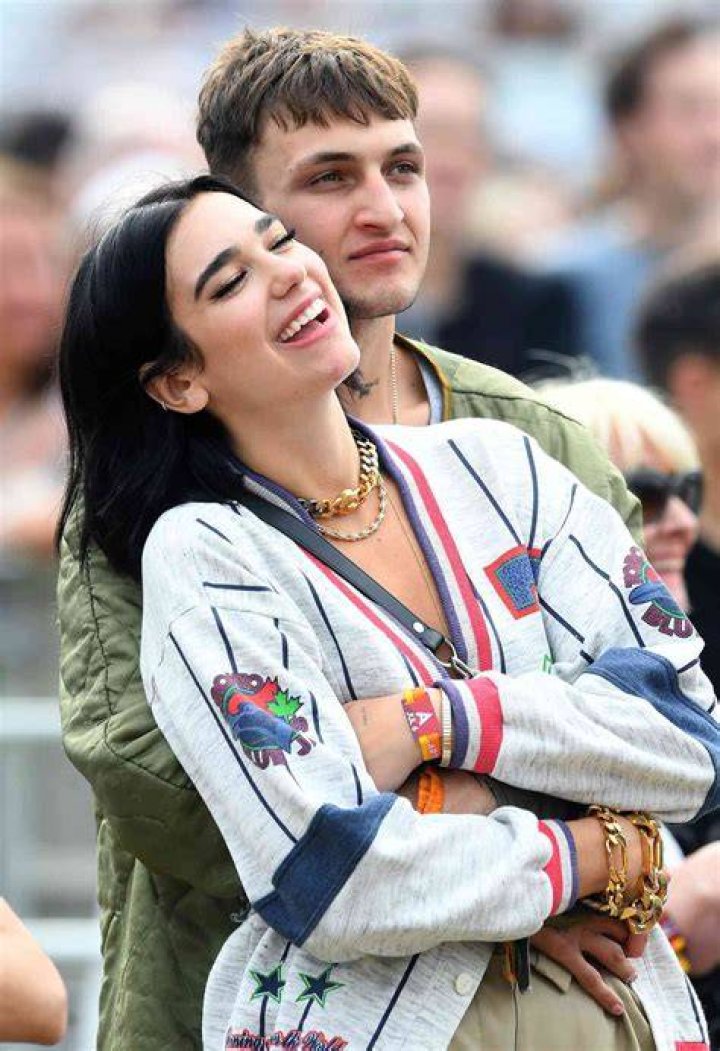 Anwar Hadid- Biography, Height, Net Worth, Girlfriend Anwar Hadid