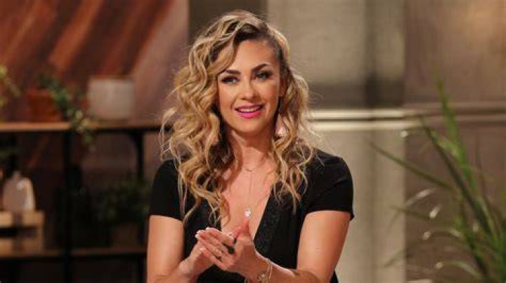 Aracely Ar&aacute;mbula revel&oacute; que Ricky Martin le quit&oacute; un novio