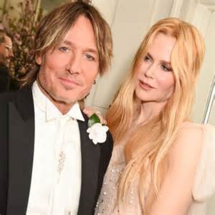 Are Keith Urban and Karl Urban related?