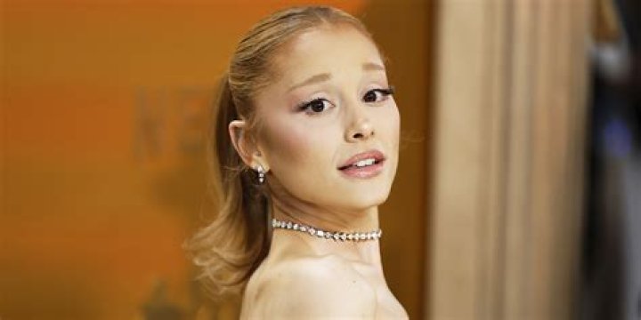 Ariana Cooper Is Deryck Whibley's Wife the Love of His Life News and