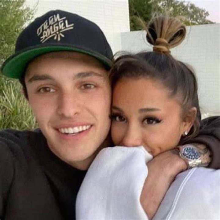 Ariana Grande Goes Instagram Official w/ Dalton Gomez Ahead of BDay