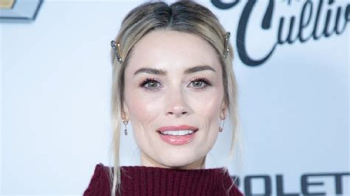 arielle vandenberg