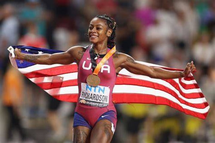 Athl&eacute;tisme Sha'Carri Richardson &eacute;limin&eacute;e du 200 m&egrave;tres, sa