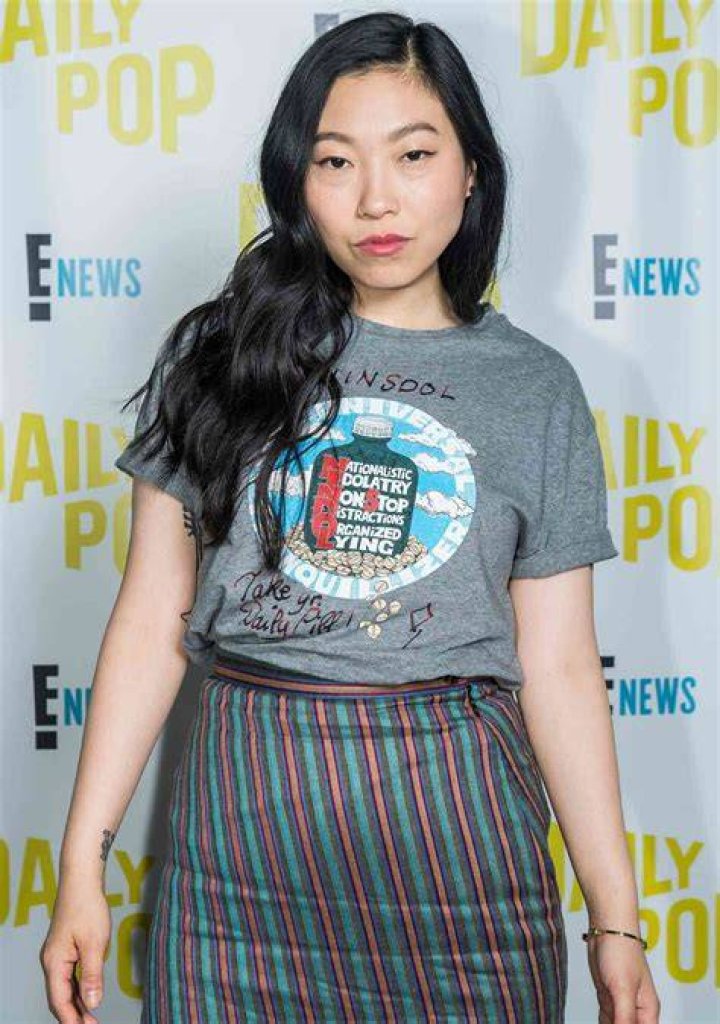 Awkwafina Opens Up About How the Death of Her Mother Changed Her Life