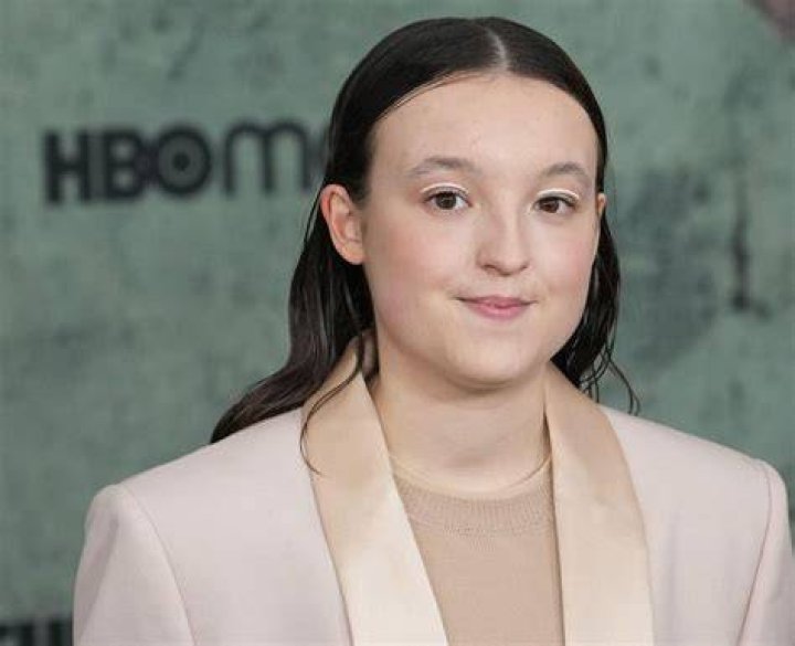 Bella Ramsey Related To Ashley Johnson | Family And Net Worth Bella Ramsey