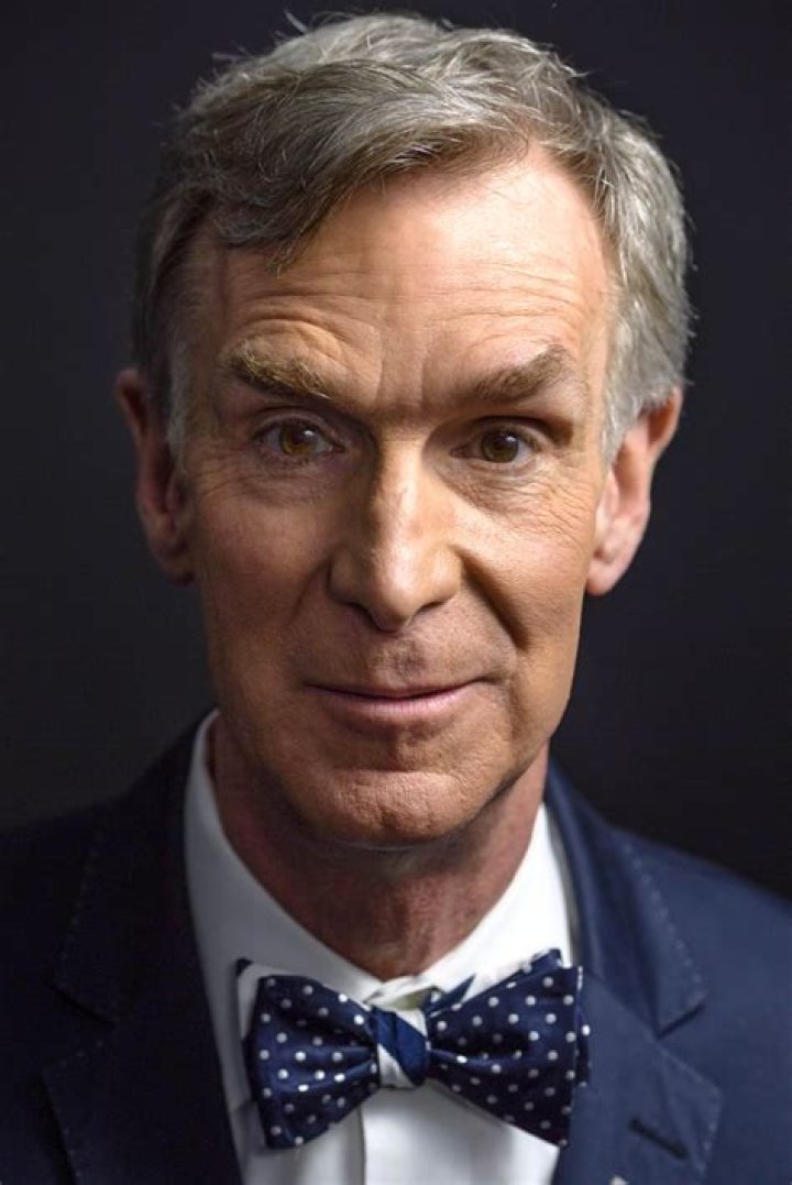 Bill Nye Net Worth, Salary, Age, Height, Weight, Bio, Family, Career