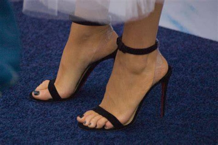 Blake Lively Feet Blake Lively's Feet Pies de mujer, Sandalias
