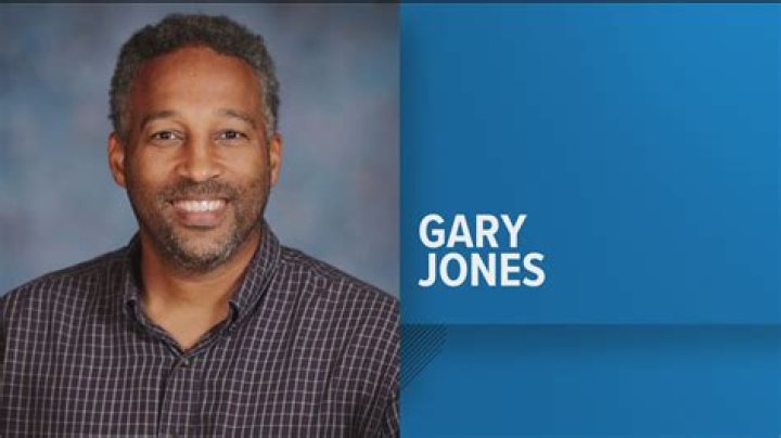 carriemelago_headshot2 Dow Jones News Fund Promoting careers in