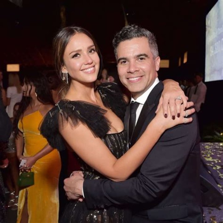 Cash Warren biography, father, net worth, siblings, family KFN
