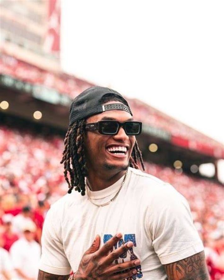 CeeDee Lamb Personal Life and Net Worth Players Bio