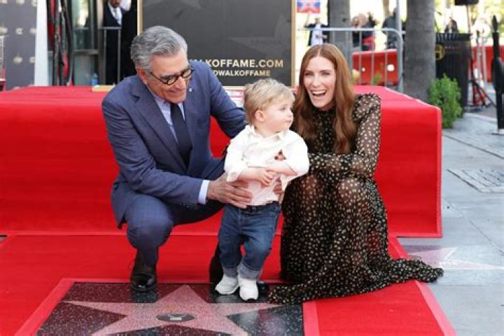 Celebrities Who Bring Their Grandchildren to the Red Carpet!