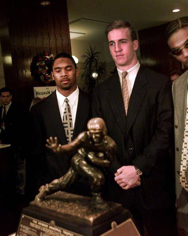 Charles Woodson, Peyton Manning Among 2021 Pro Football Hall of Fame