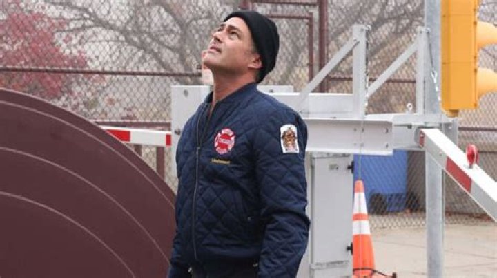 Chicago Fire Star Taylor Kinney&rsquo;s Girlfriend Speaks Out &lsquo;Babe, *That&rsquo;s