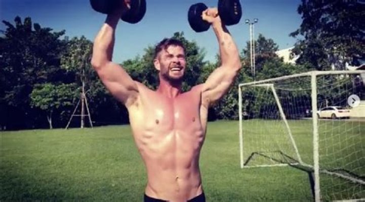 Chris Hemsworth Height Weight Age Body Statistics Biography