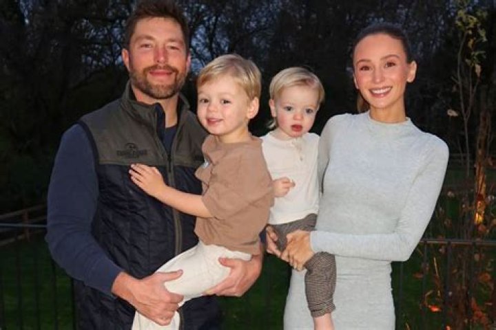 Chris Lane and wife Lauren Bushnell