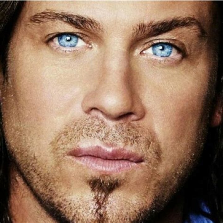 Christian Kane, Beautiful Blue Eyes, Beautiful Men, Glenn Quinn, Chris