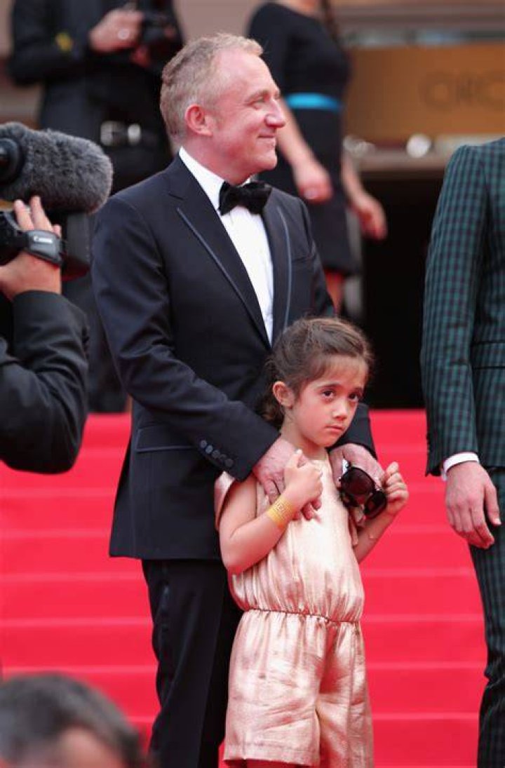 Classify Valentina Paloma Pinault (daughter of Salma Hayek and Francois