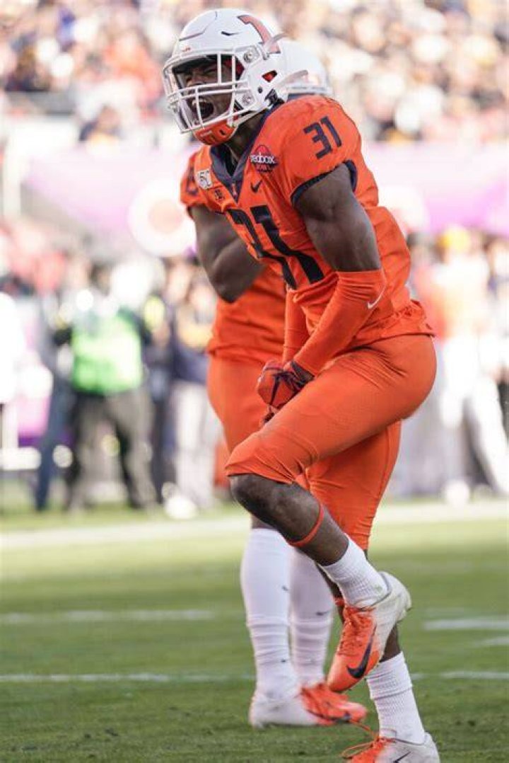 Commanders Host CB Devon Witherspoon