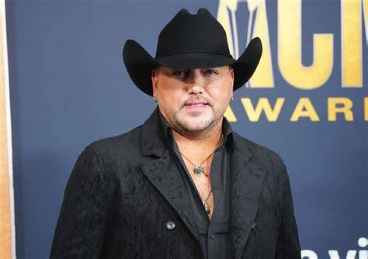Country singer Jason Aldean resumes tour after Las Vegas shooting ABC