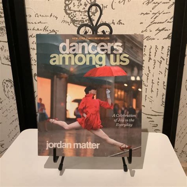 Dancers Among Us By Jordan Matter Dancers Among Us Dance Photography