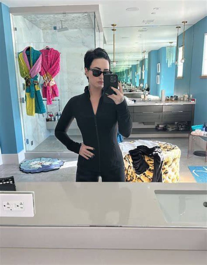 Demi Lovato Hot Shots