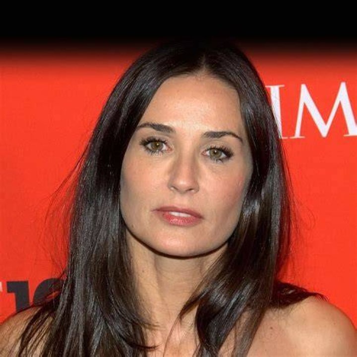 Demi Moore Net Worth 2023 Film Career Cars Age Bf