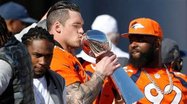 Derek Wolfe