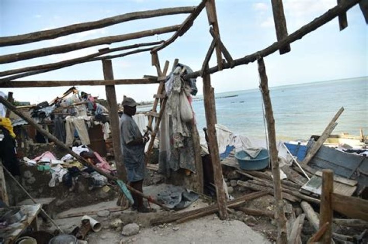 Desperation Grips Haiti As It Struggles To Rebuild Yet Again HuffPost