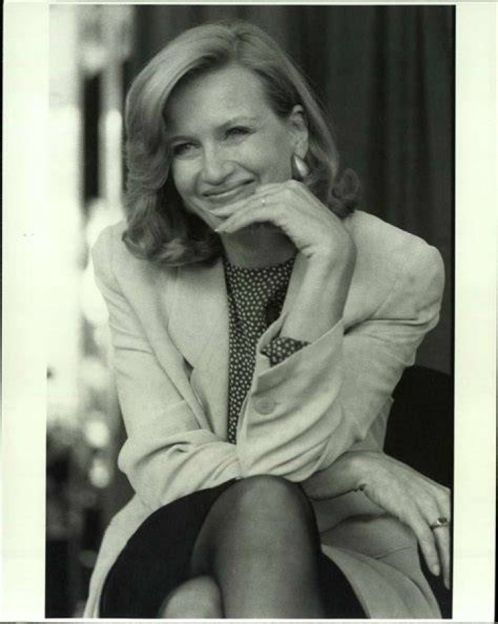 Diane Sawyer to step down as ABC news anchor