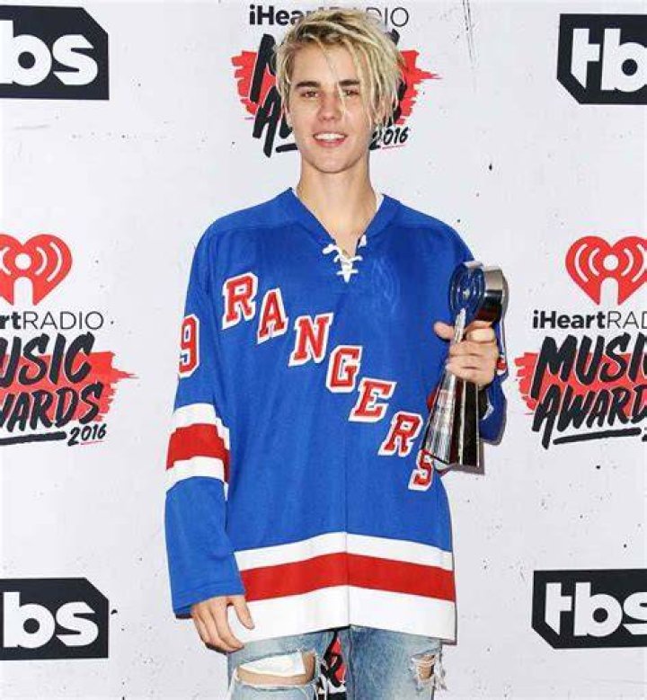 Did Justin Bieber Throw Shade at Prince? See the Comment