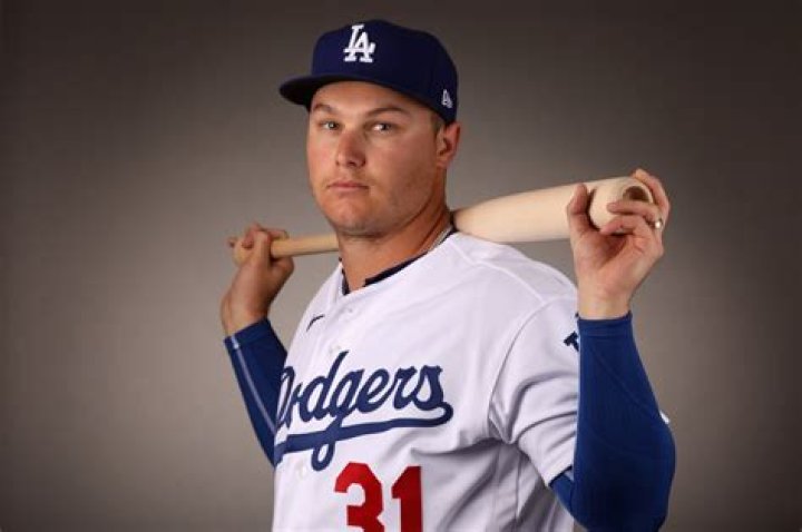 Dodgers Joc Pederson approaches cooking like he approaches baseball