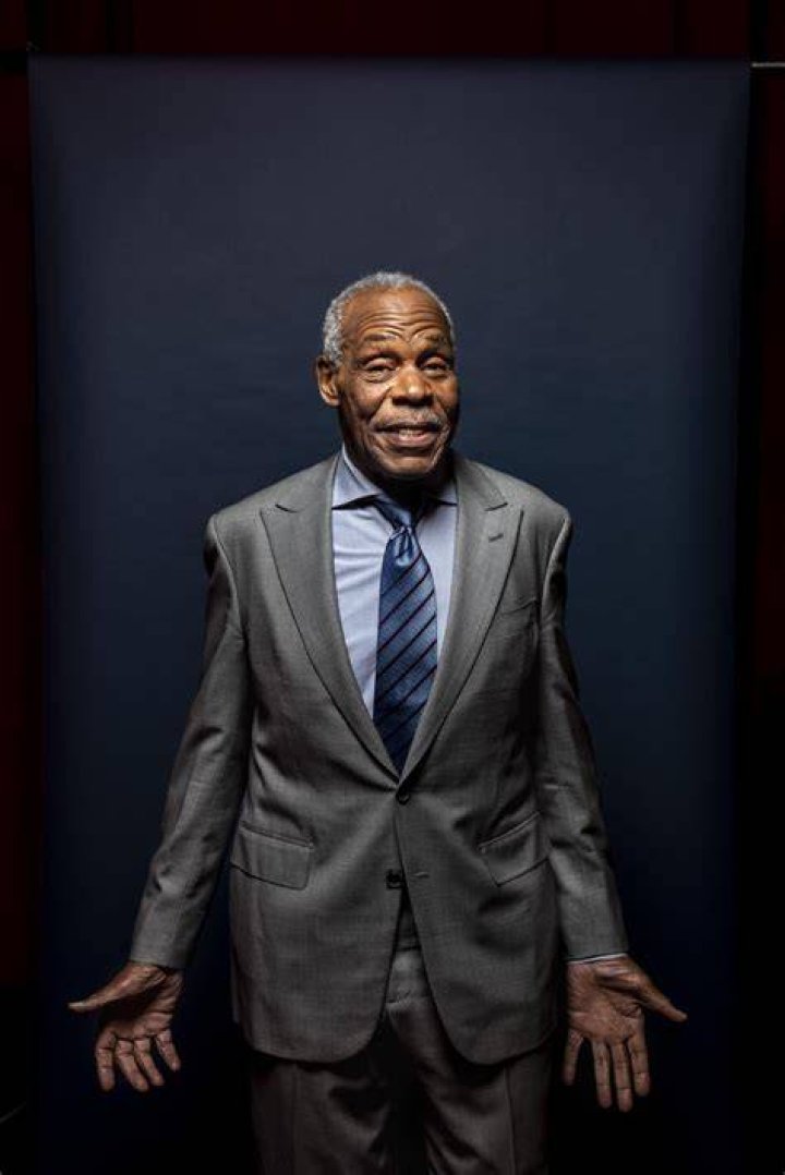 Does Danny Glover have a son?