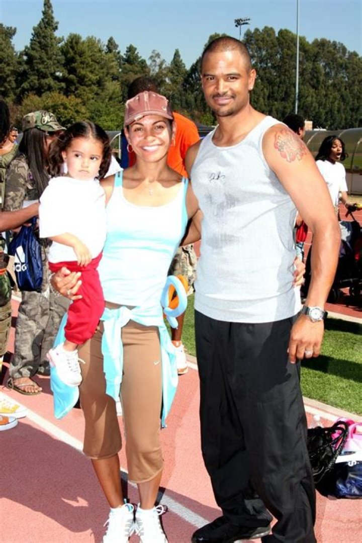 Dondre Whitfield Wife, Parents & Net Worth