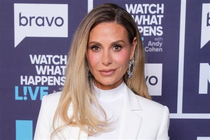 Dorit Kemsley Biography, Height & Life Story Super Stars Bio
