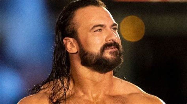 Drew Mcintyre Bio, Real Name, Age, Height, Parents, Career, WWE, Wife