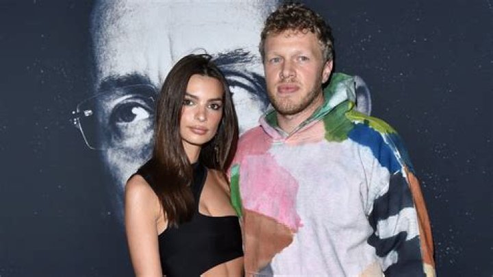 Dylan Girlfriend POPSUGAR Celebrity