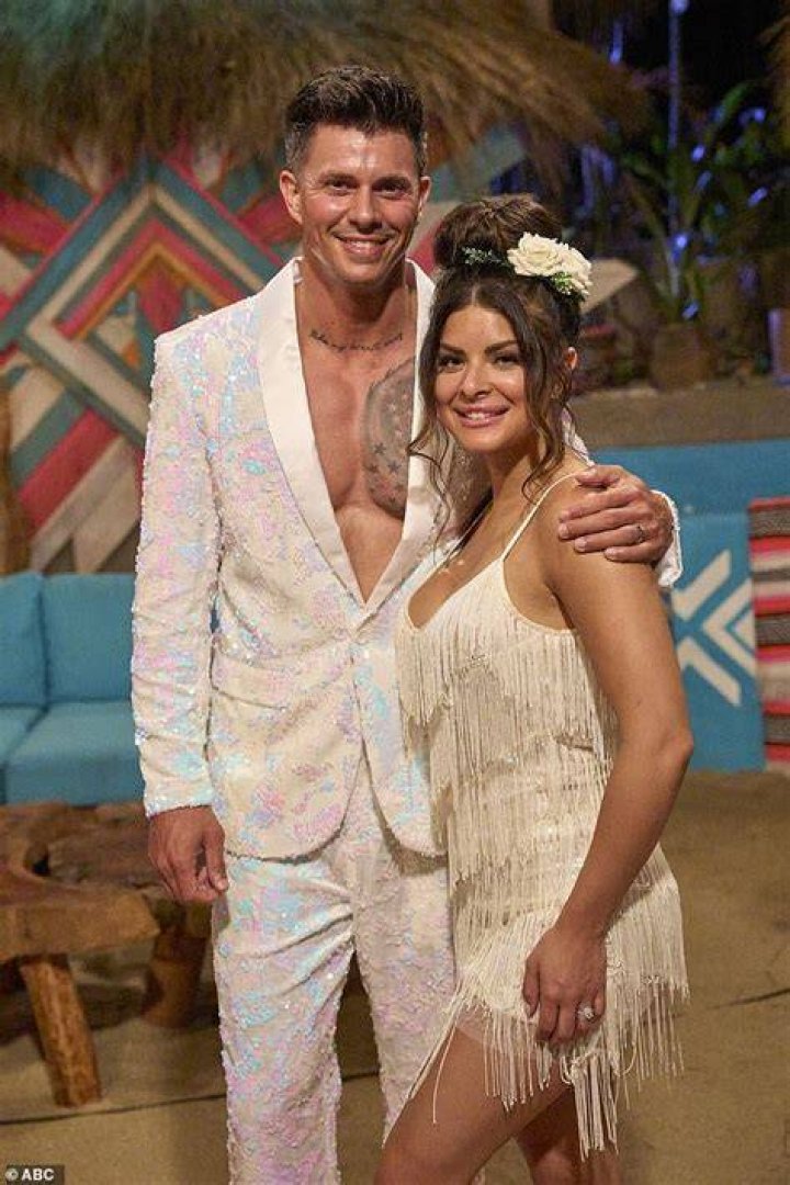 Eliza and Aaron toasted with Kat and John Henry on the beach as engaged couples on the TV show